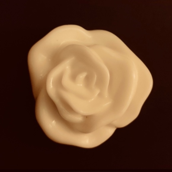 Chanel No. 5 soap - Picture 4 of 4